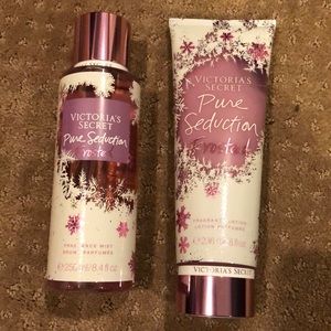 Victoria’s Secret set